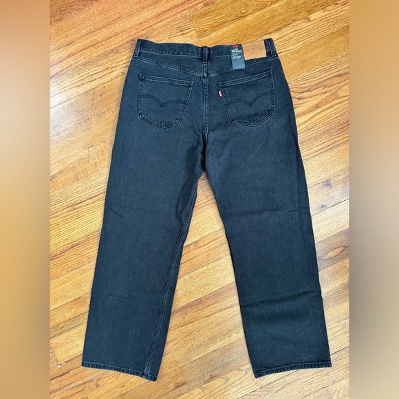 NWT Levi's Premium Loose Straight Leg Black Jeans Women’s Size 31 - Picture 3 of 7